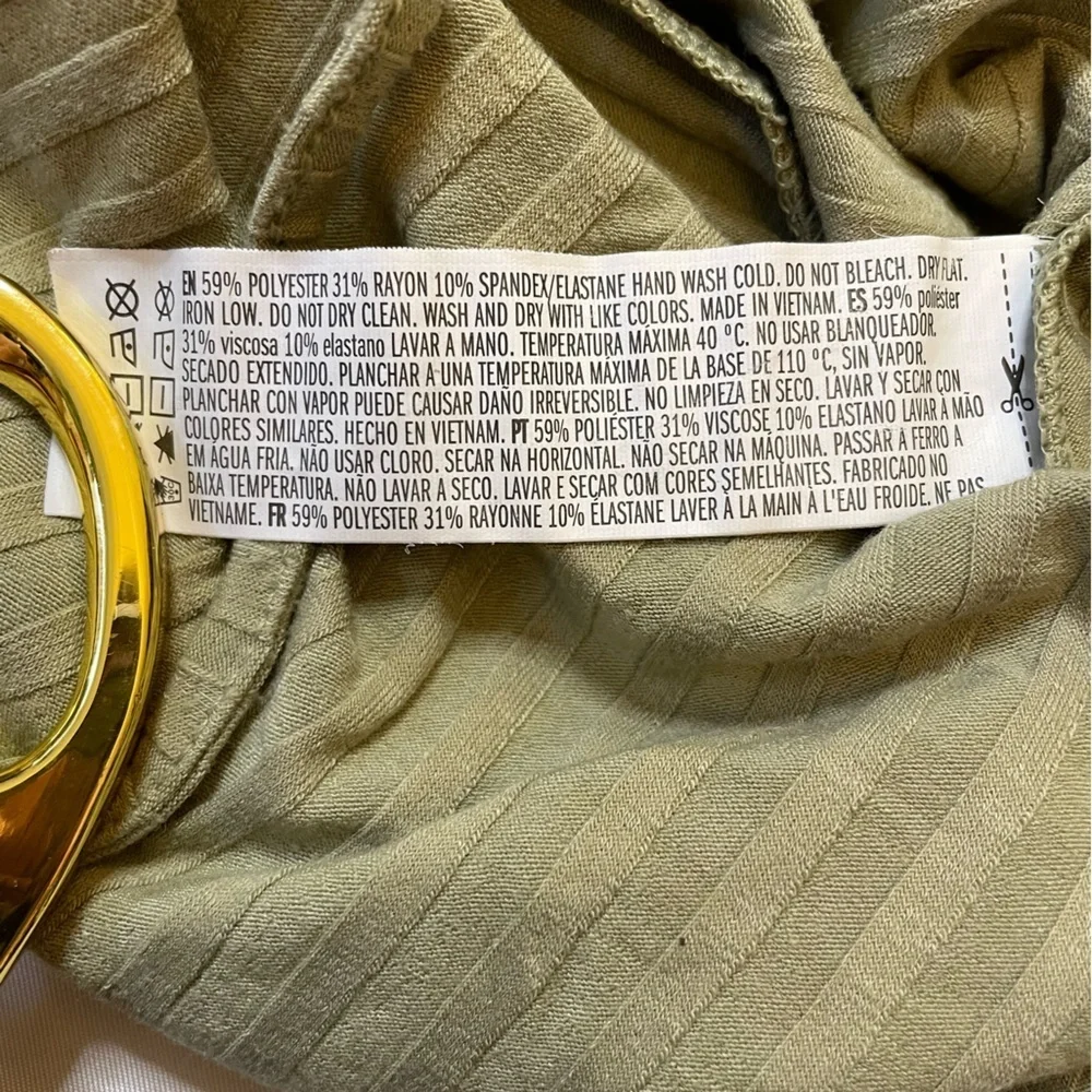 Forever 21 size small green jumpsuit - Picture 6 of 6